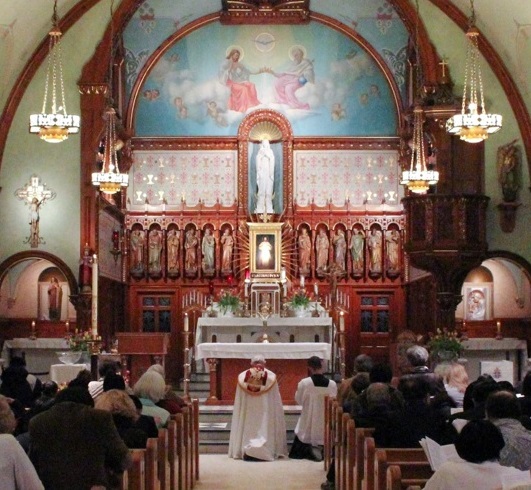 The Chaplet being prayed at the National Shrine